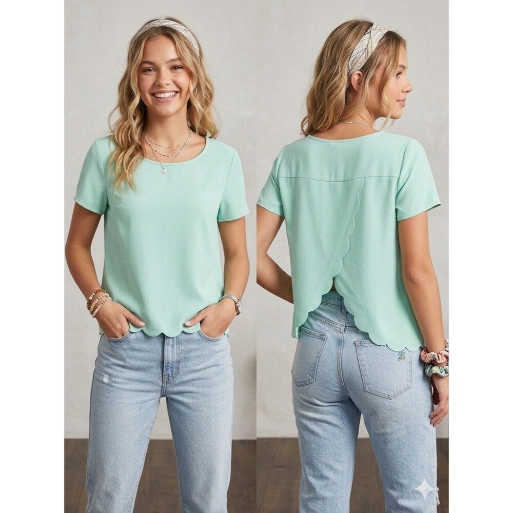 Everly Topโ Womens Mint Green Scalloped Hem Back Detail Blouse Short Sleeve Sz S
